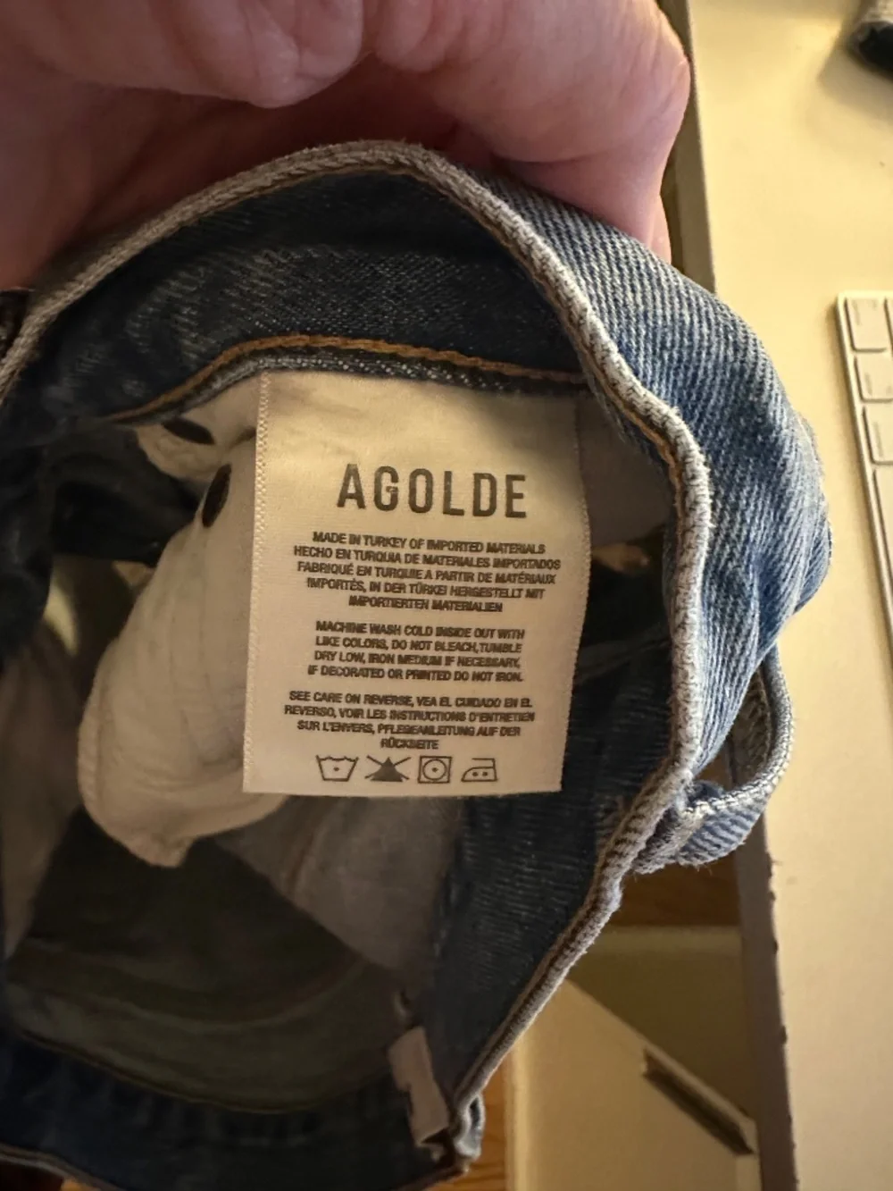 AGOLDE Parker Long Distressed Roll Cuff Denim Shorts Size 28